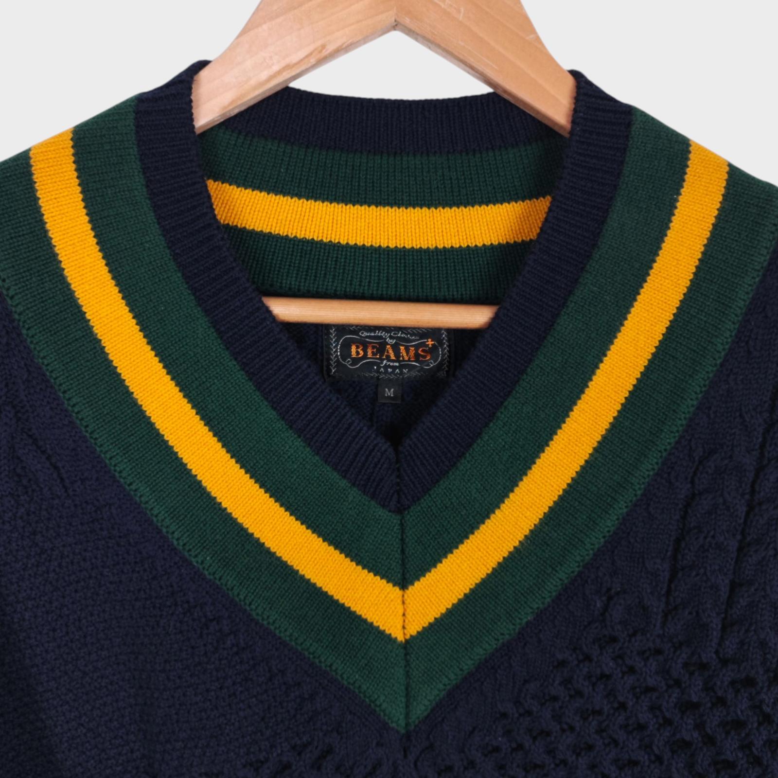 BEAMS PLUS Men's Cotton Blend Cable Knit V-Neck Cricket Jumper