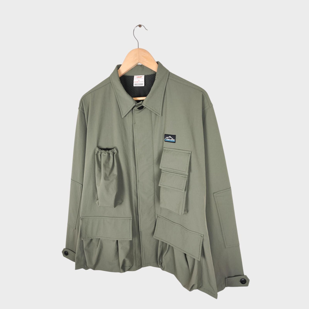 BEAMS x TIGORA Men's Green Water Repellent Utility Jacket