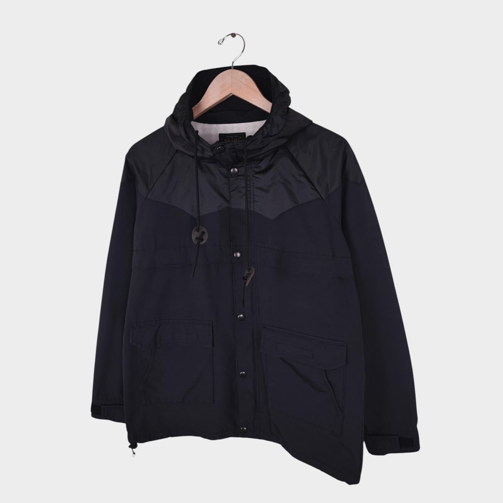 BEAMS PLUS Men's Black 60/40 Cotton Nylon Hooded Mountain Parka Jacket