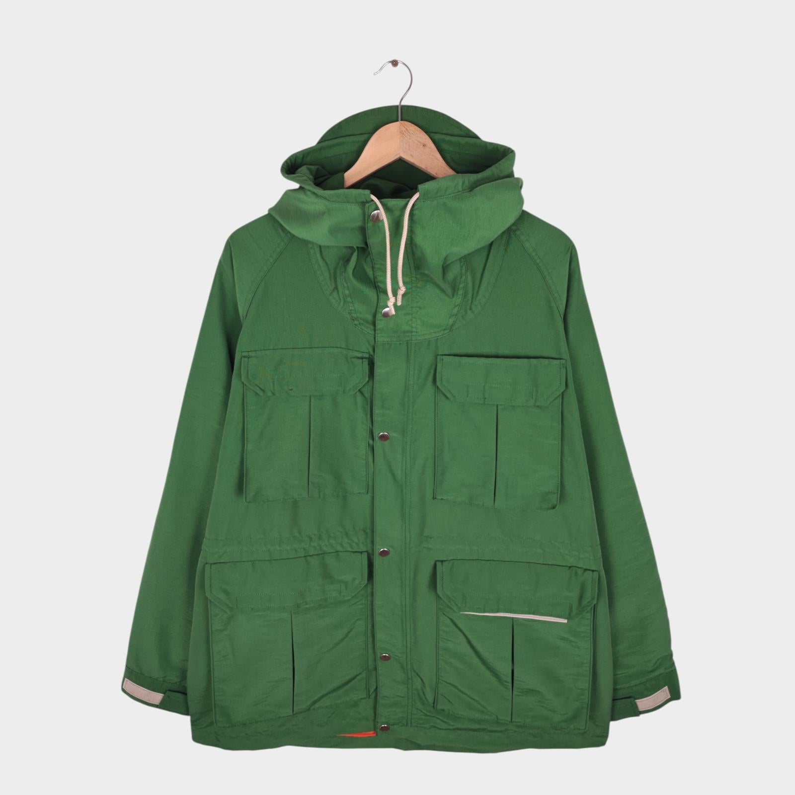BEAMS PLUS Men's Green 60/40 Cotton Blend Hooded Mountain Parka Jacket