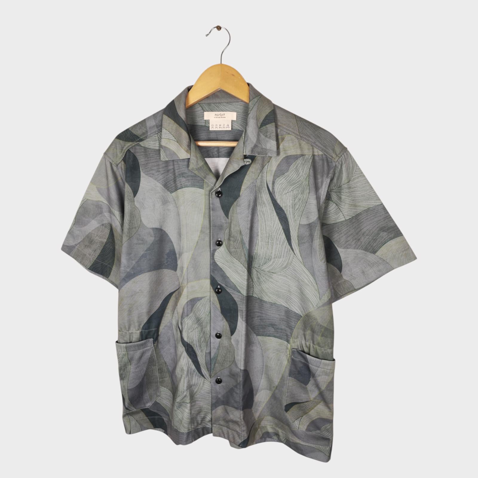 NORBIT BY HIROSHI NOZAWA Men's Green/Grey Leaf Camo Aloha Shirt