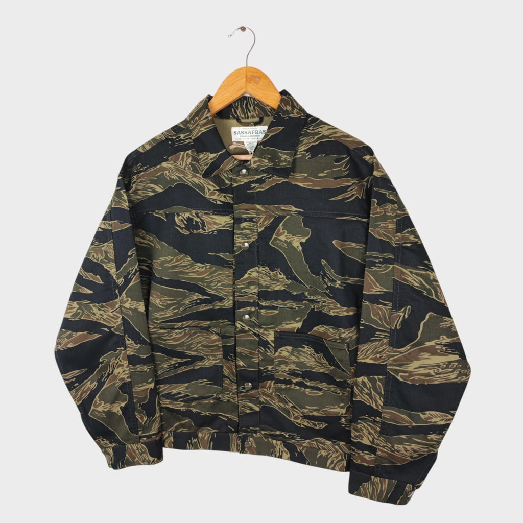 SASSAFRAS Men's Made in Japan Tiger Camo Gardeners Jacket