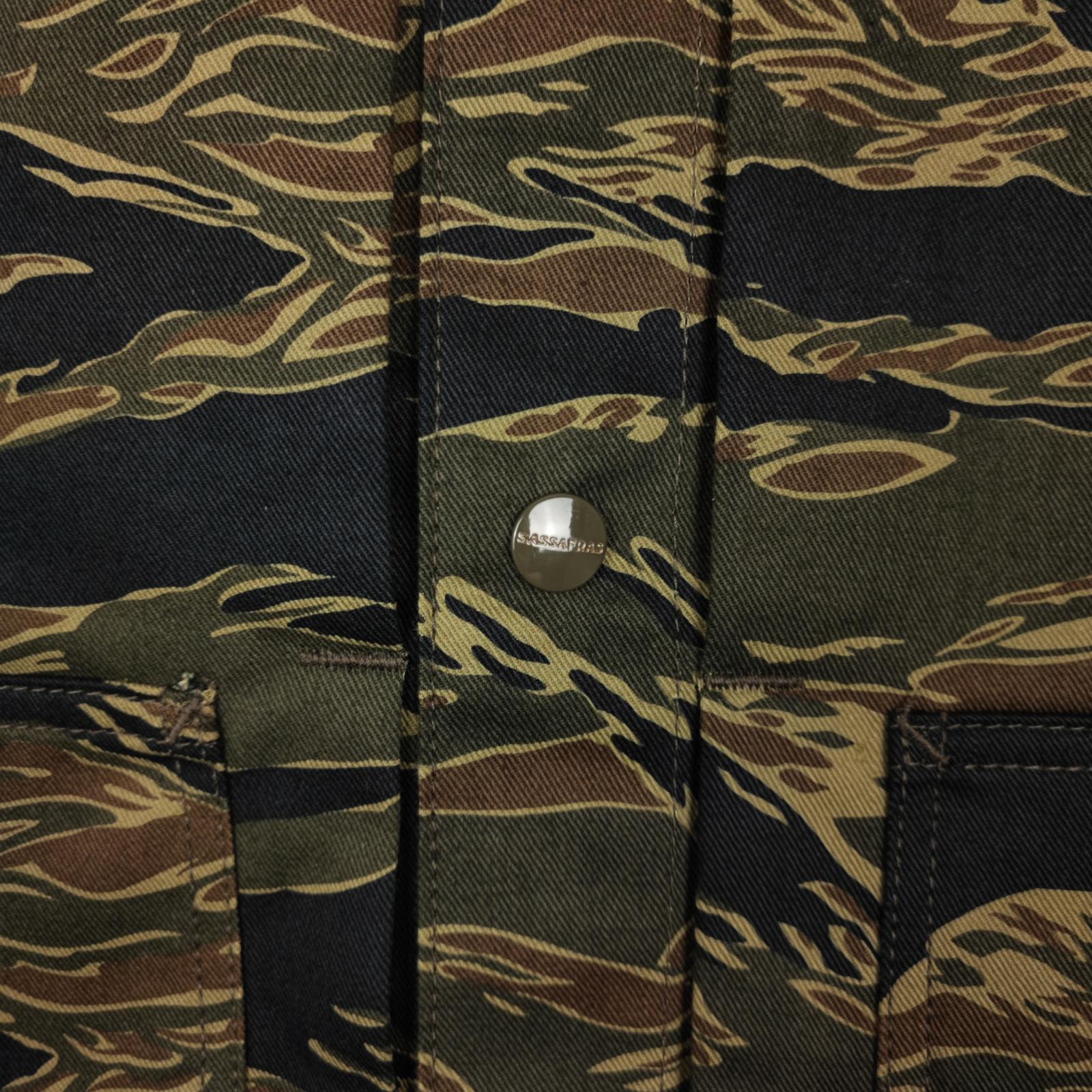 SASSAFRAS Men's Made in Japan Tiger Camo Gardeners Jacket