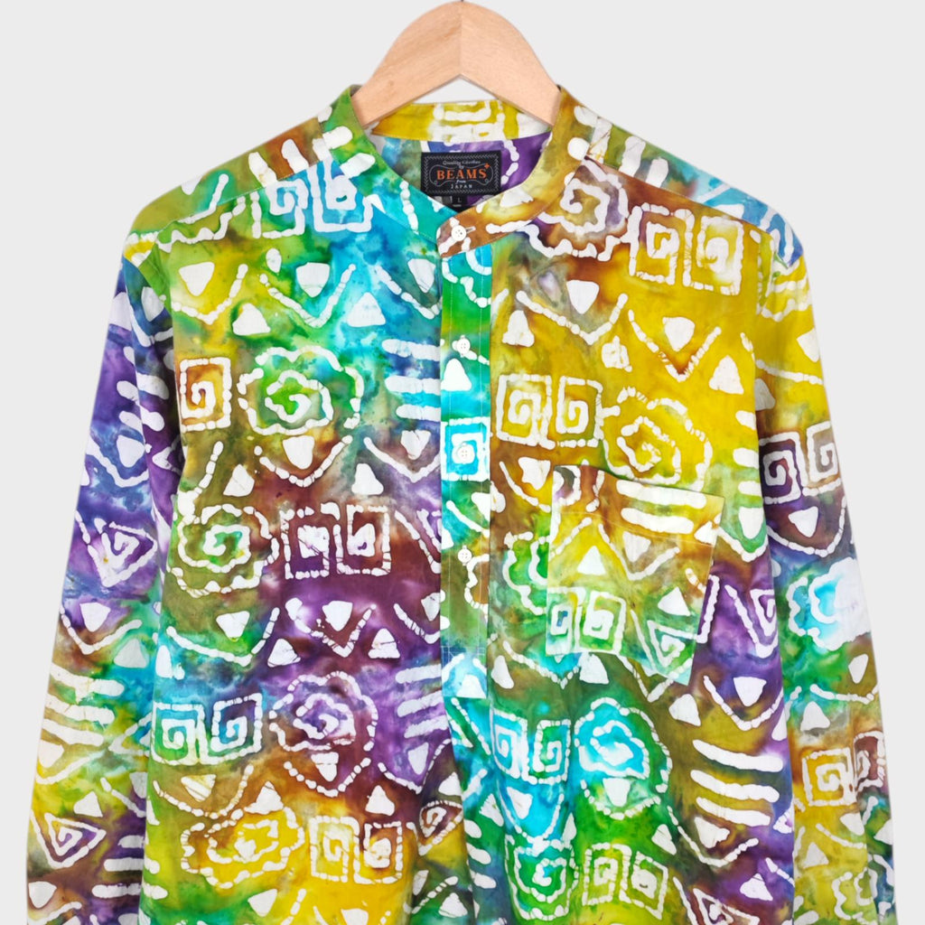 BEAMS PLUS Men's Made in Japan Batik Print Grandad Collar Vacation Shirt