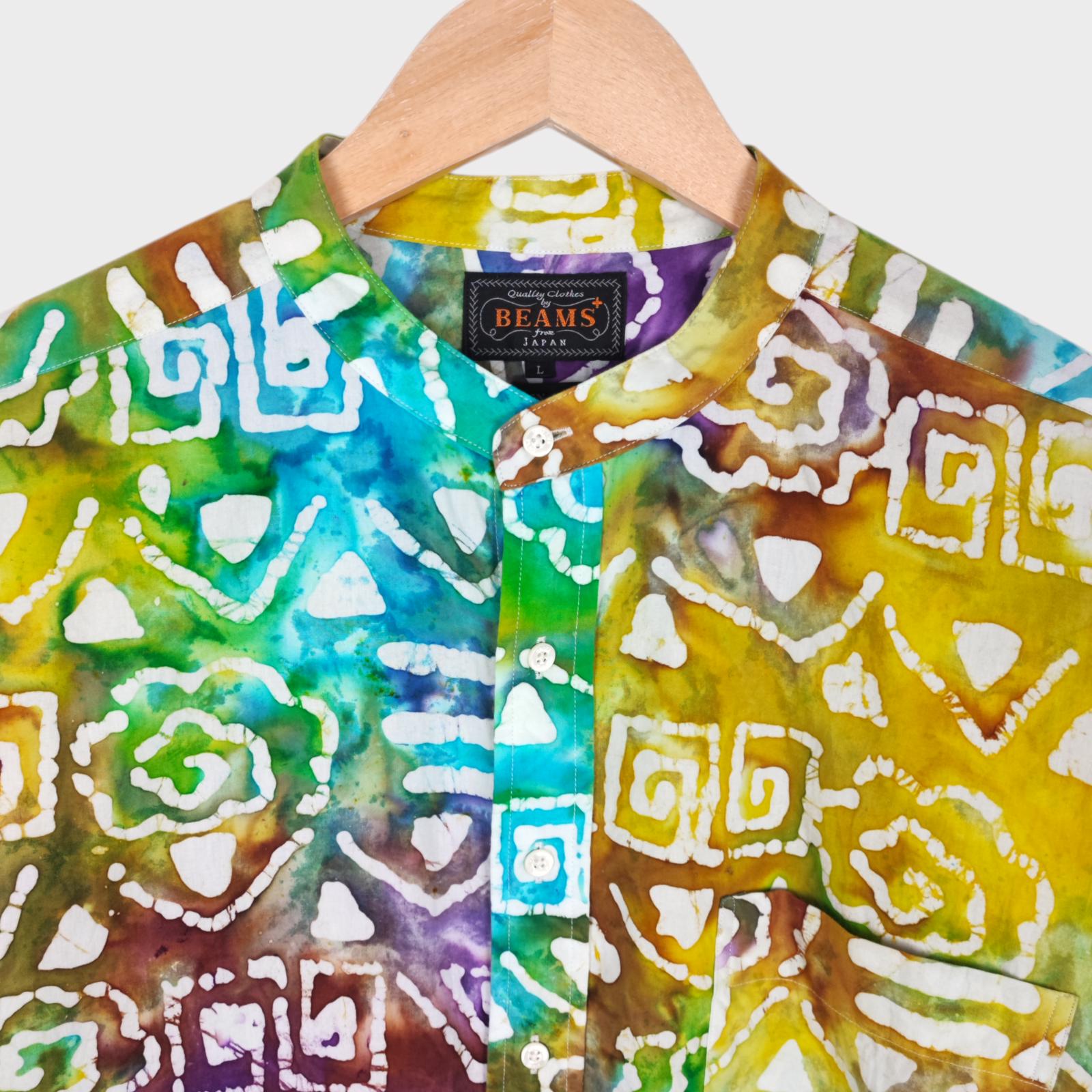 BEAMS PLUS Men's Made in Japan Batik Print Grandad Collar Vacation Shirt
