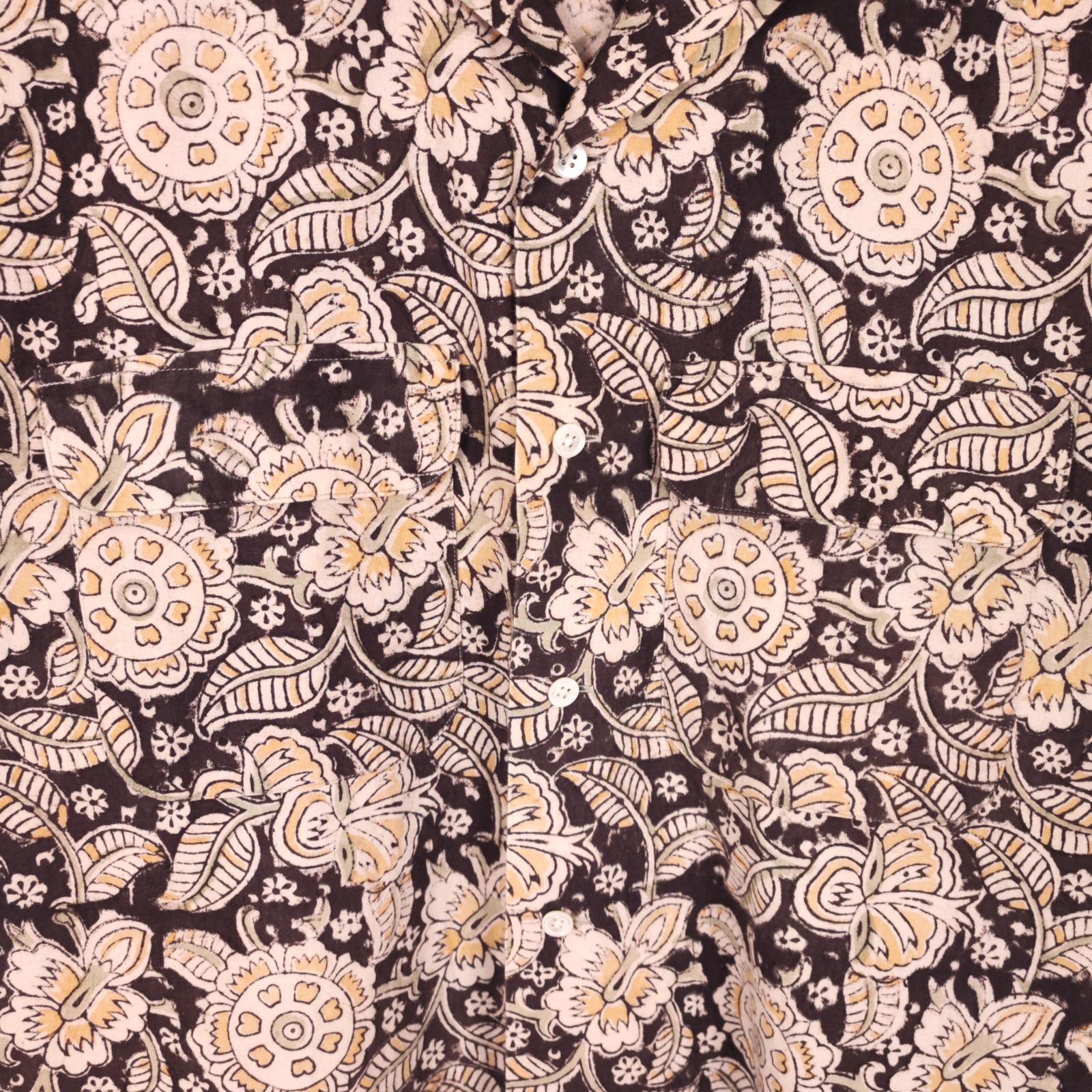 BEAMS PLUS Men's Made in Japan Floral Print Camp Collar Vacation Shirt