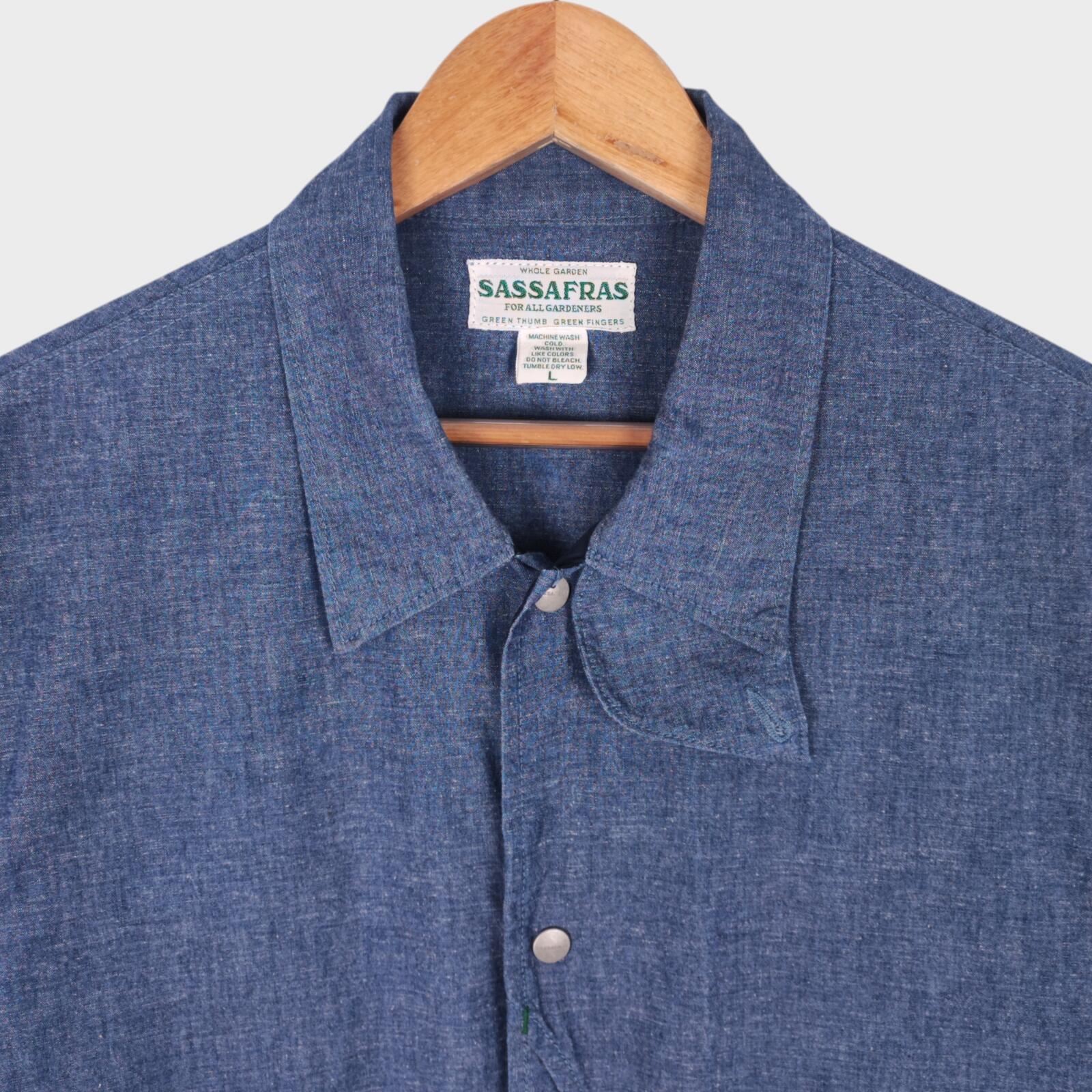 SASSAFRAS Men's Made in Japan Blue Chambray Plant Hunter Utility Jacket
