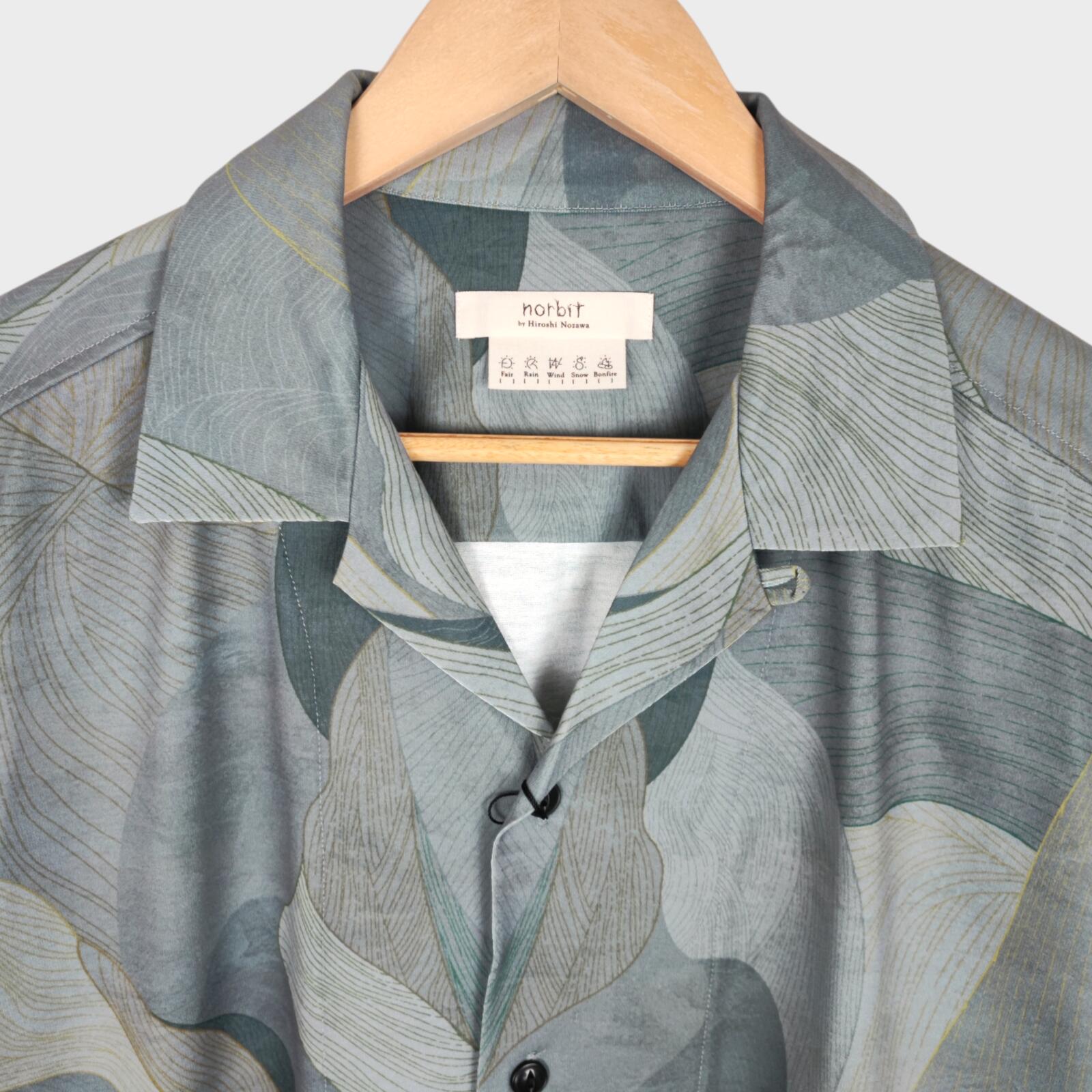 NORBIT BY HIROSHI NOZAWA Men's Grey/Green Leaf Camo Aloha Shirt