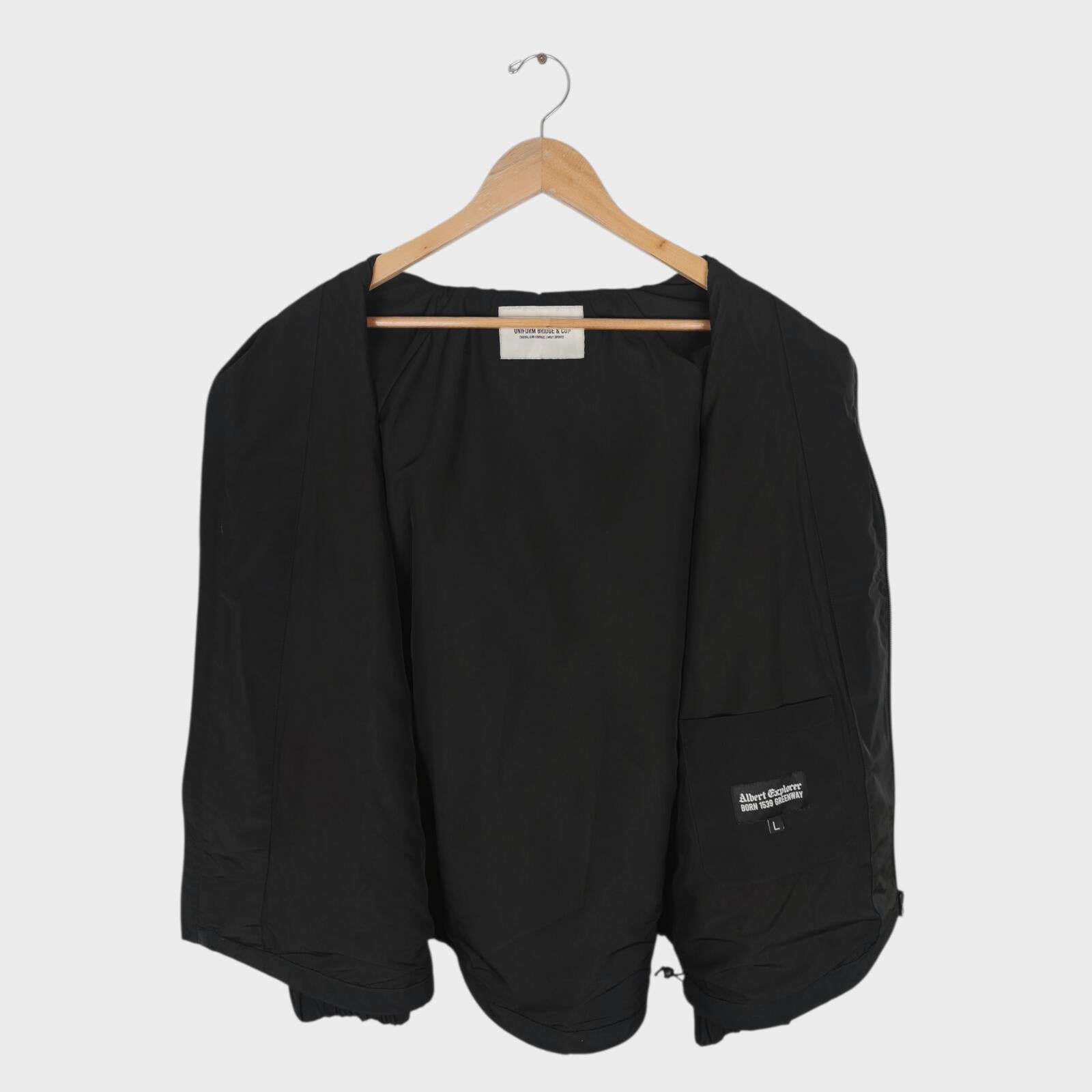 UNIFORM BRIDGE Men's Black Hooded Relaxed Fit Training Parka Jacket