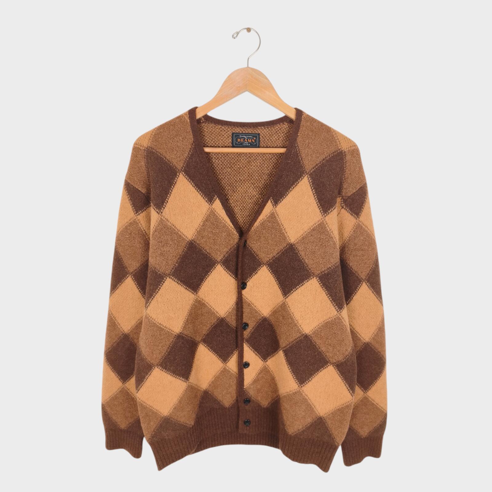 BEAMS PLUS Men's Wool Silk Blend Double Argyle Jacquard Cardigan