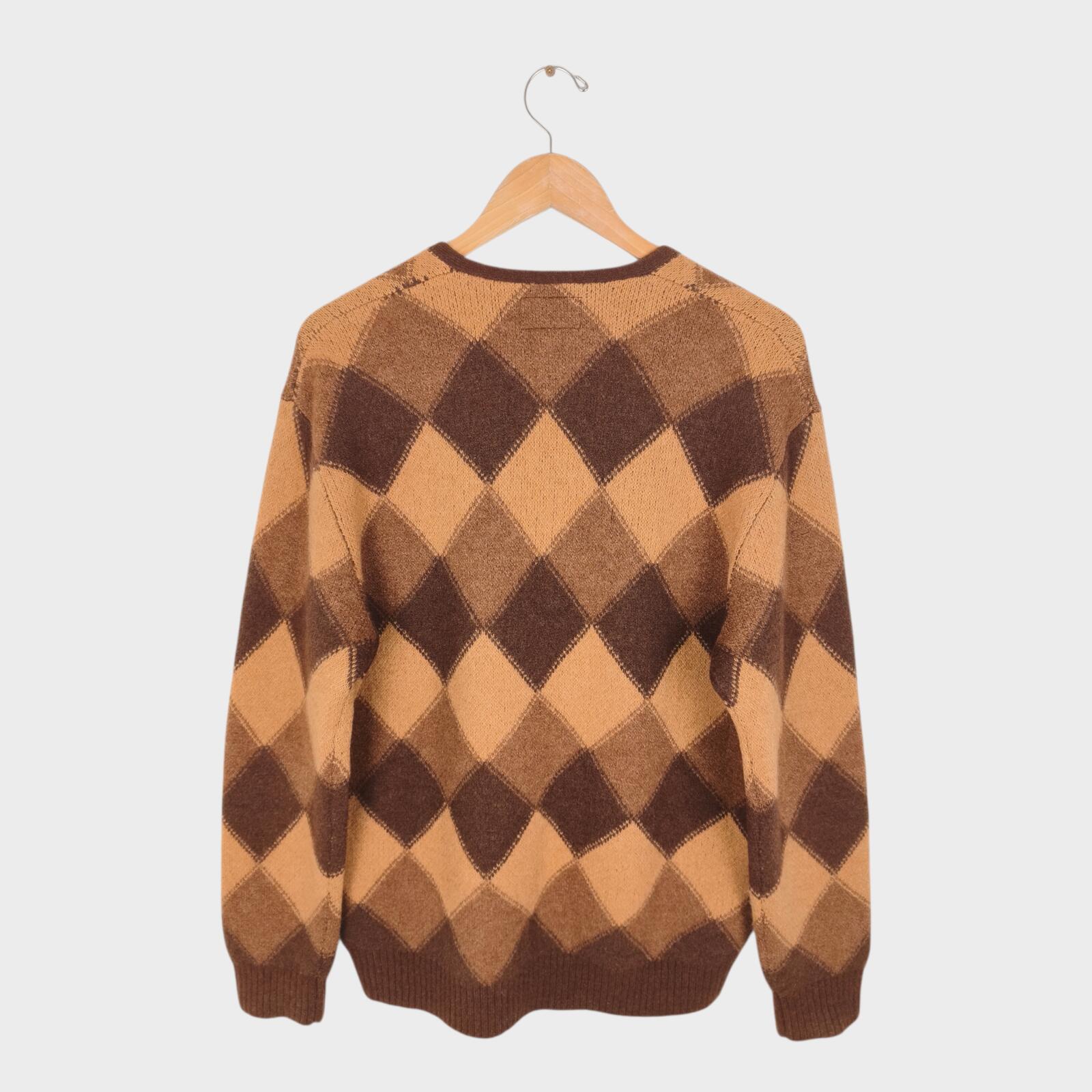 BEAMS PLUS Men's Wool Silk Blend Double Argyle Jacquard Cardigan