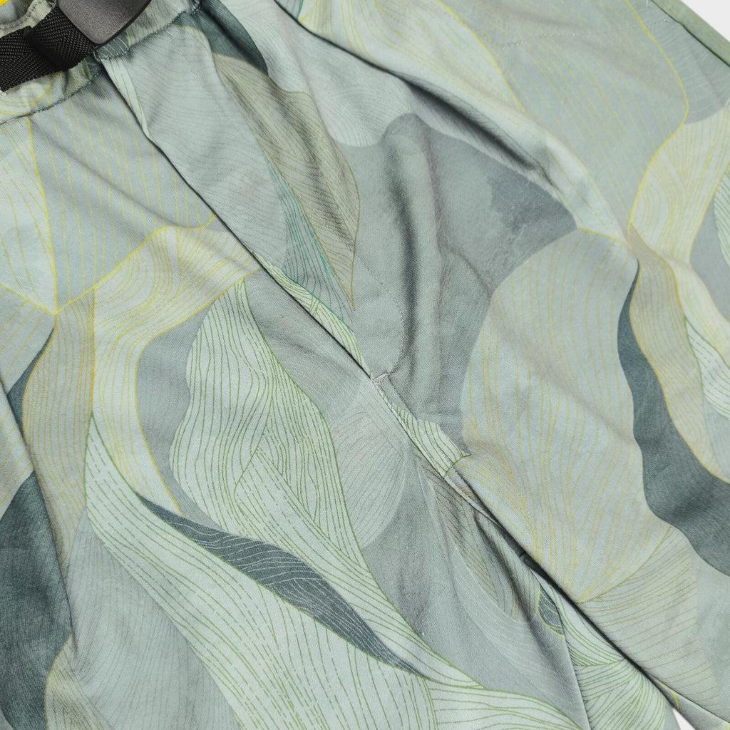 NORBIT BY HIROSHI NOZAWA Men's Grey Art Camo Print Aloha Shorts