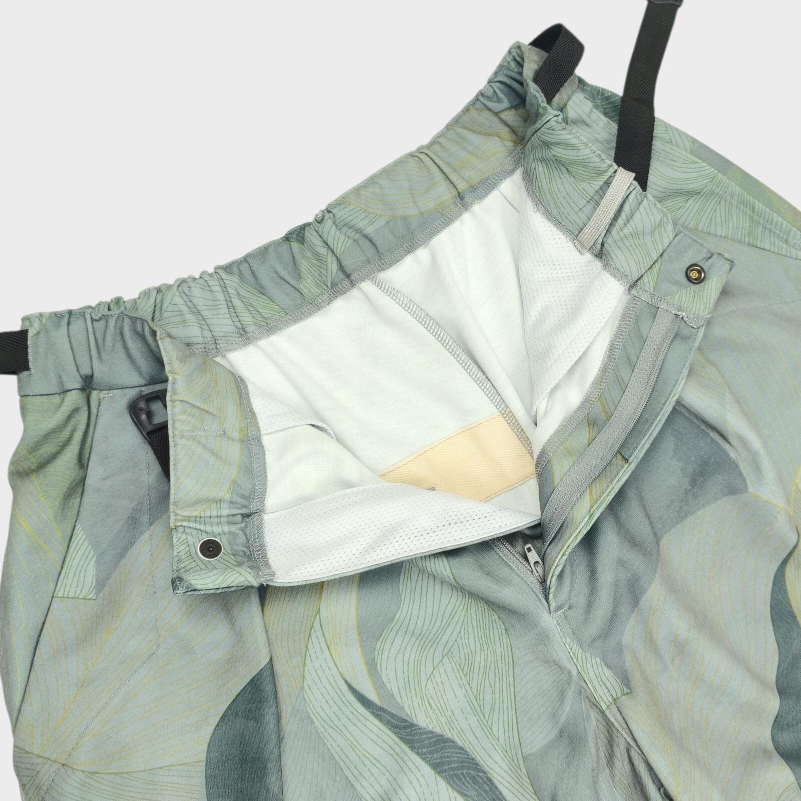 NORBIT BY HIROSHI NOZAWA Men's Grey Art Camo Print Aloha Shorts