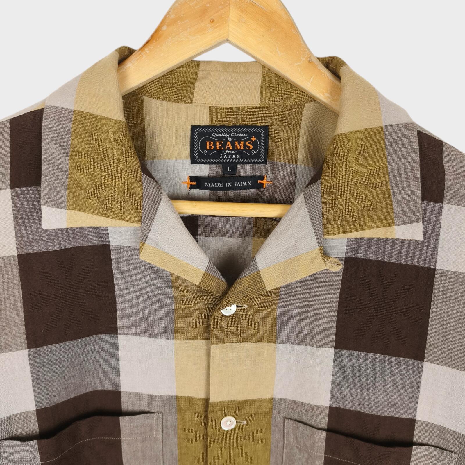 BEAMS PLUS Men's Made in Japan Checked Camp Collar Shirt