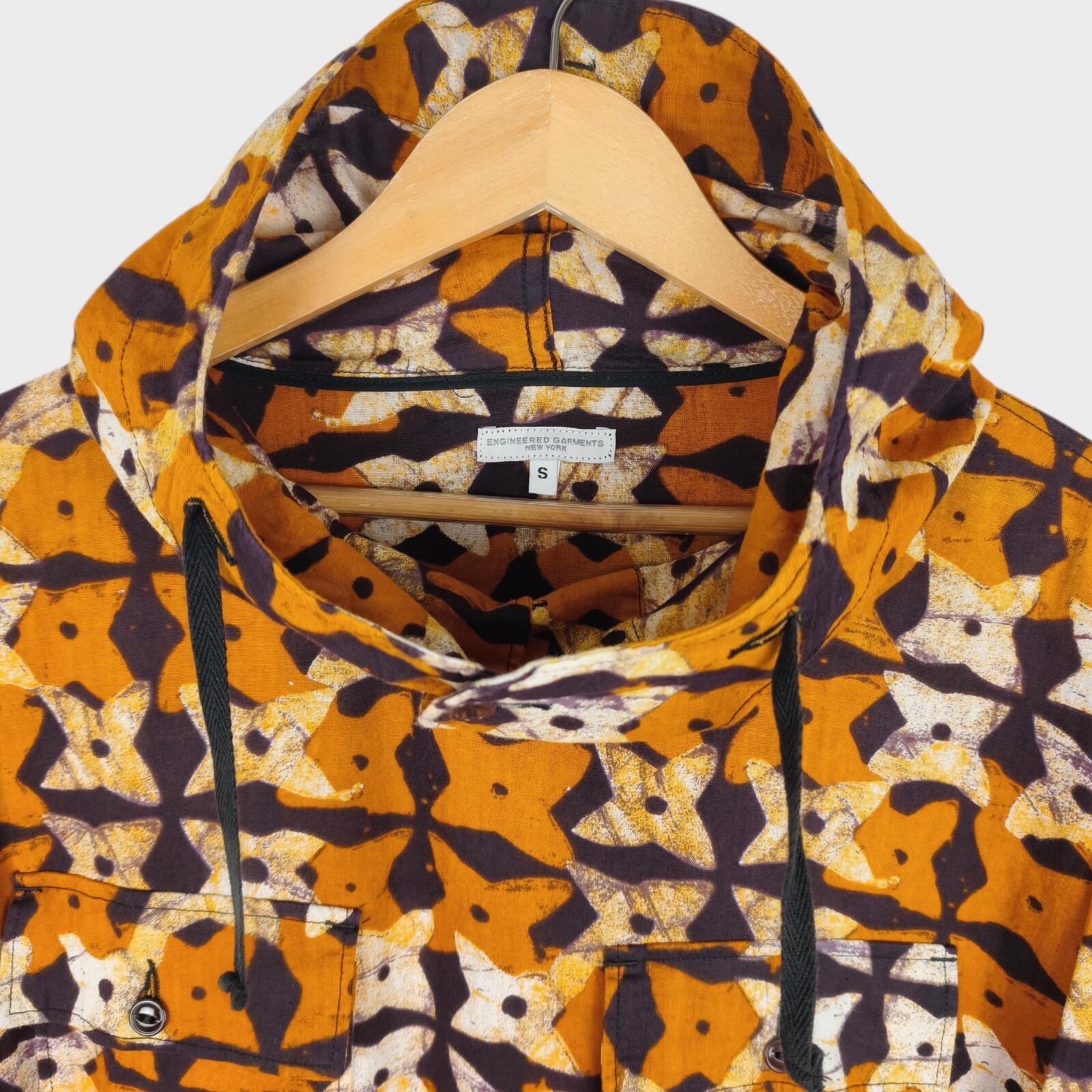 ENGINEERED GARMENTS Men's African Print Cagoule Smock Parka