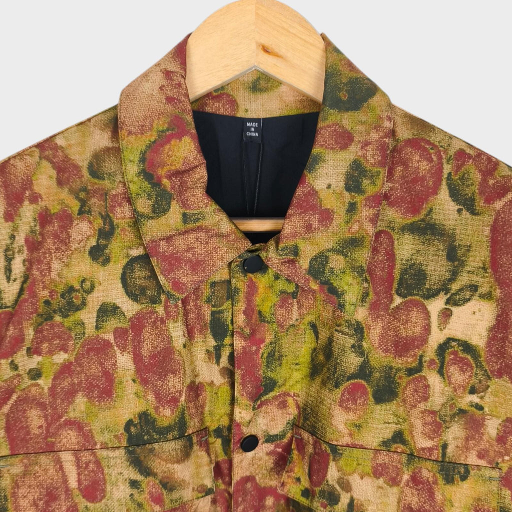 MCQ BY ALEXANDER MCQUEEN Men's Gyo Camo Print Field Jacket