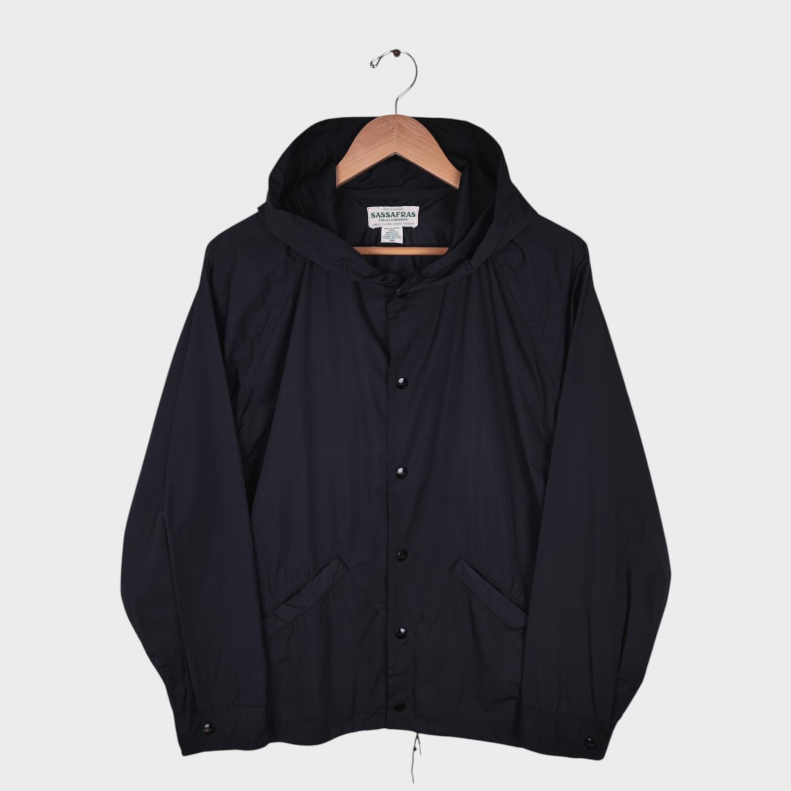 SASSAFRAS Men's Made in Japan Lightweight Nylon Bud Breaker Jacket