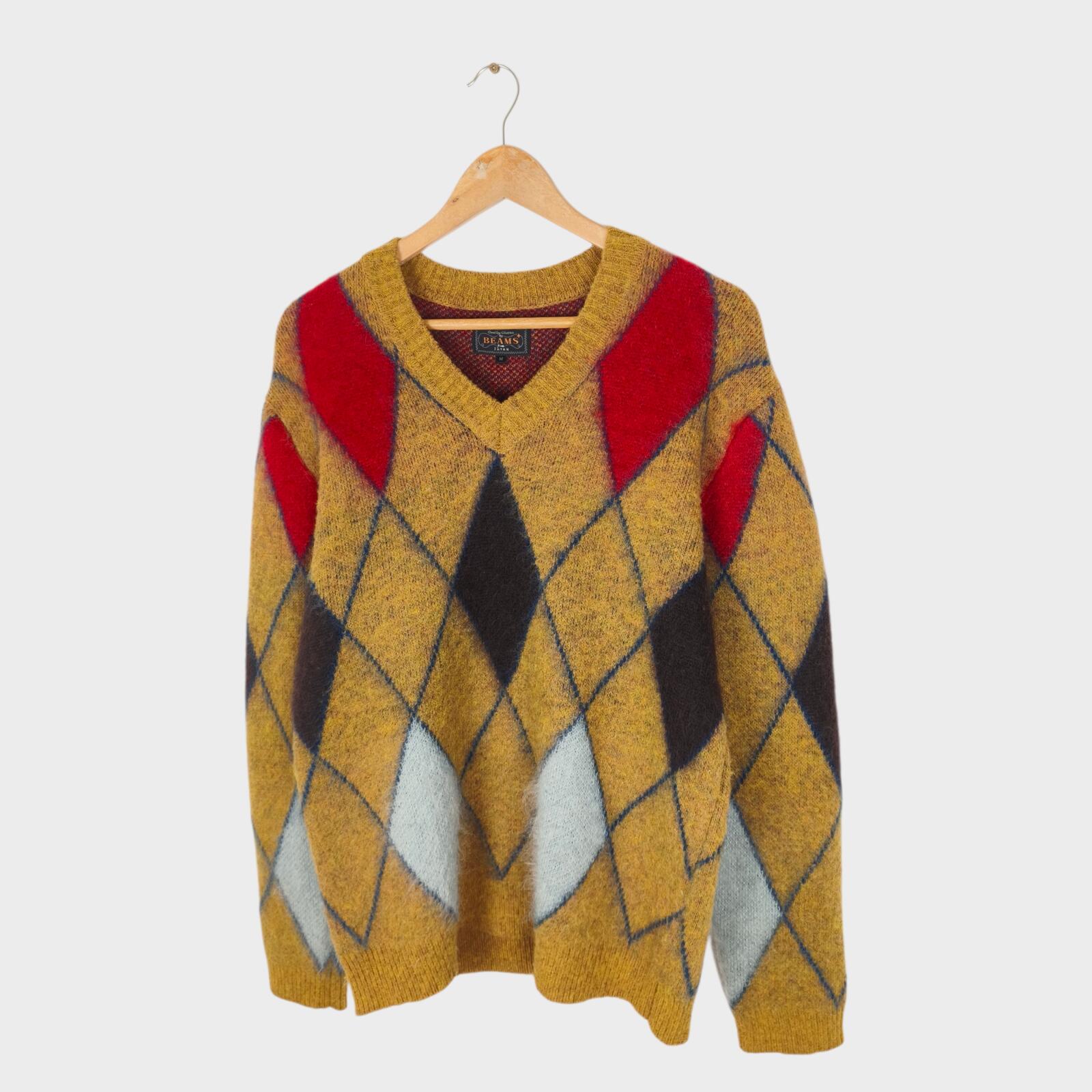 BEAMS PLUS Men's Shaggy Mohair Blend Argyle V-Neck Jumper