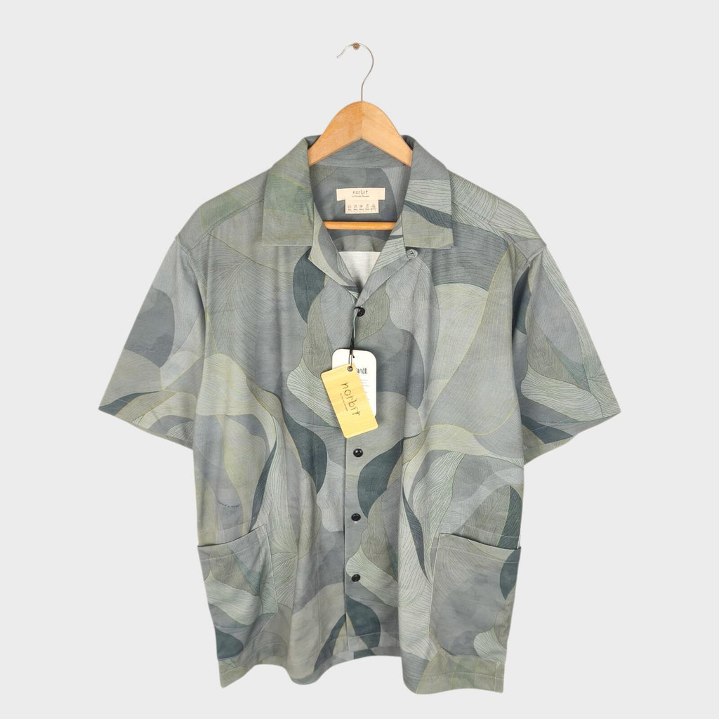 NORBIT BY HIROSHI NOZAWA Men's Grey/Green Leaf Camo Aloha Shirt
