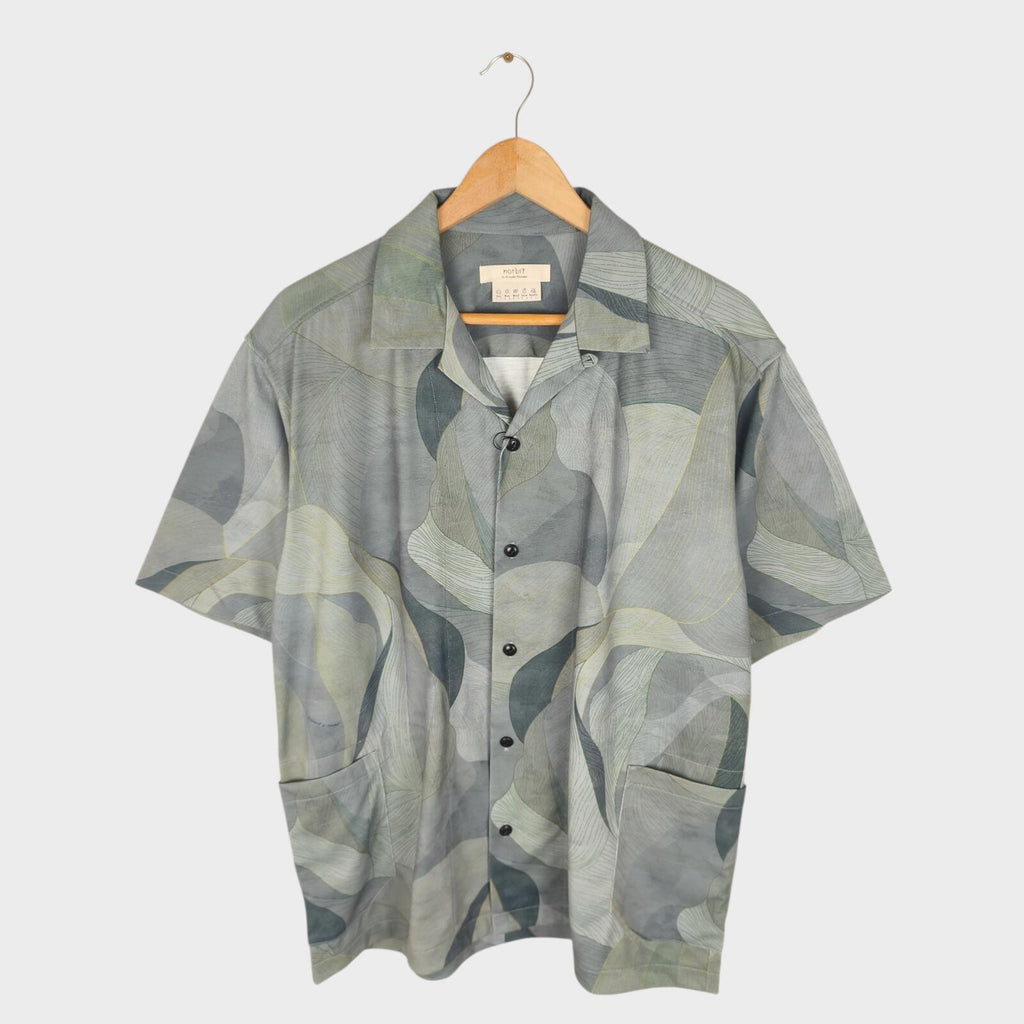 NORBIT BY HIROSHI NOZAWA Men's Grey/Green Leaf Camo Aloha Shirt