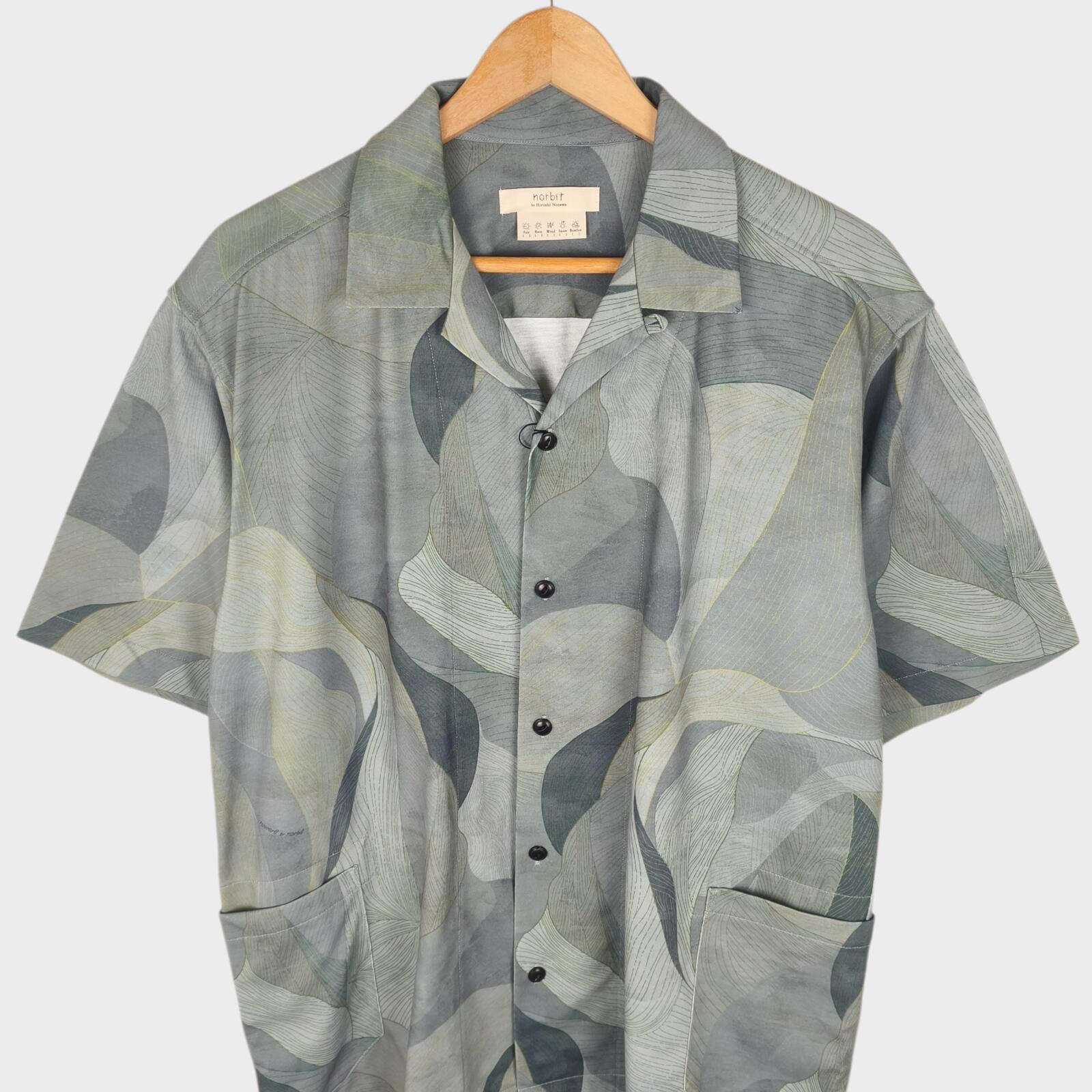 NORBIT BY HIROSHI NOZAWA Men's Grey/Green Leaf Camo Aloha Shirt