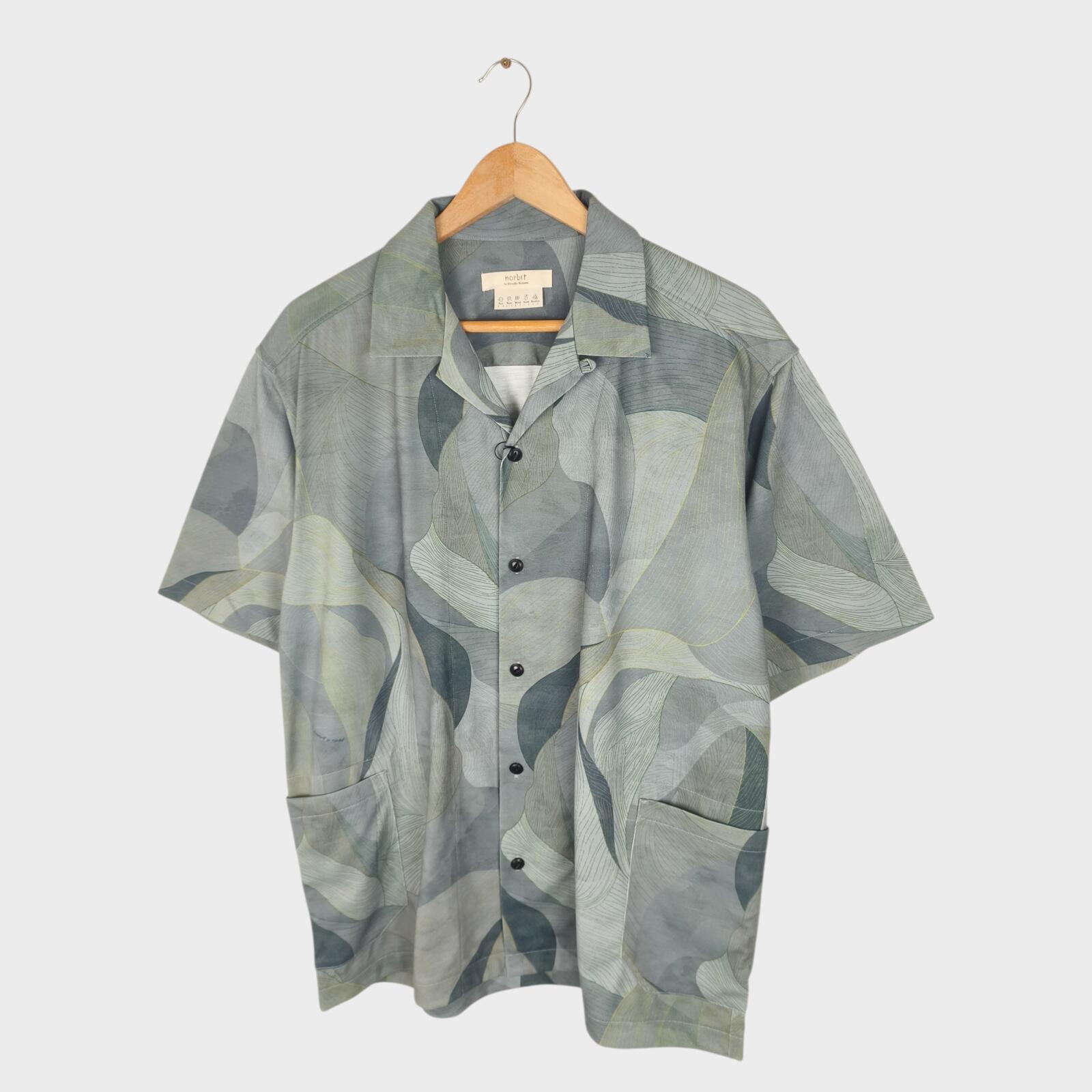 NORBIT BY HIROSHI NOZAWA Men's Grey/Green Leaf Camo Aloha Shirt