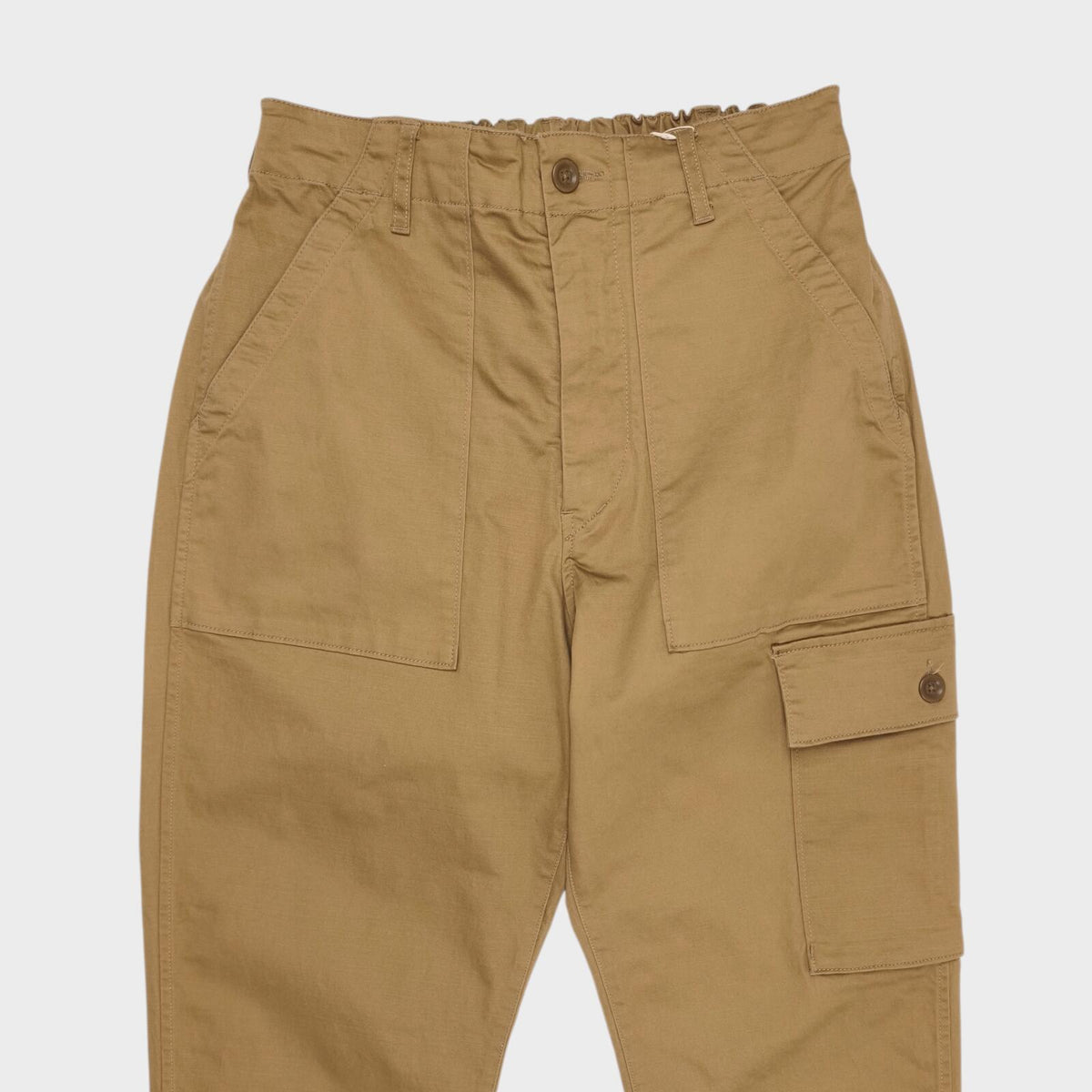 SAGE DE CRET x BEAMS PLUS Men's British Khaki Cargo Trousers