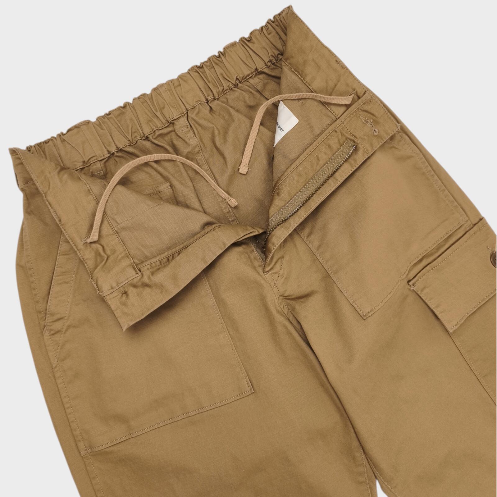 SAGE DE CRET x BEAMS PLUS Men's British Khaki Cargo Trousers