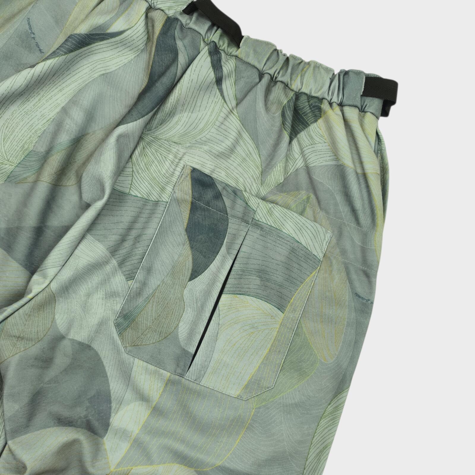 NORBIT BY HIROSHI NOZAWA Men's Leaf Camo Print Aloha Shorts