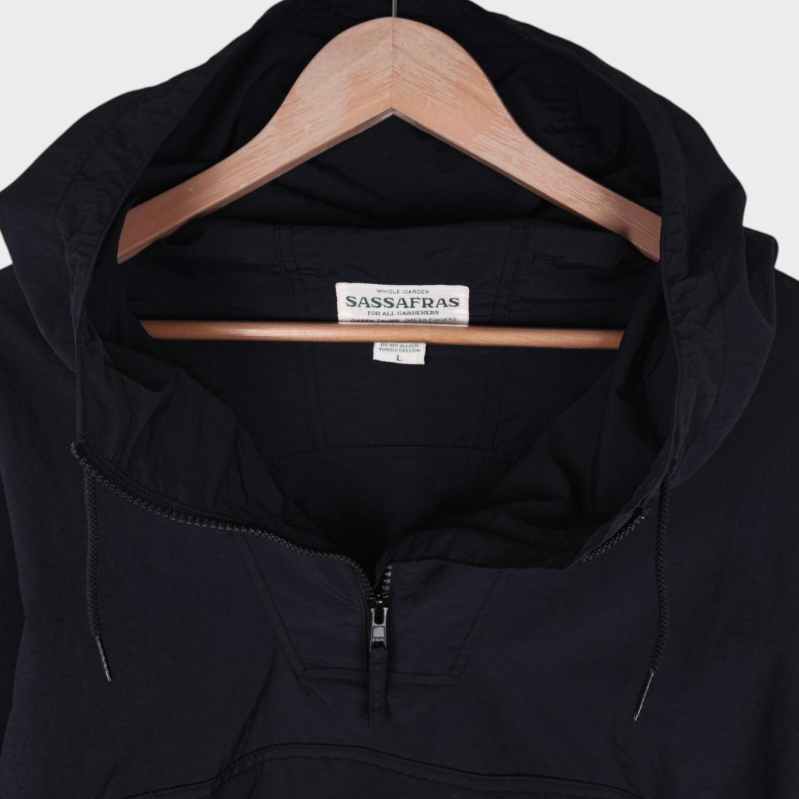 SASSAFRAS Men's Made in Japan Black Digs Crew Armor Shell Bud Smock Jacket