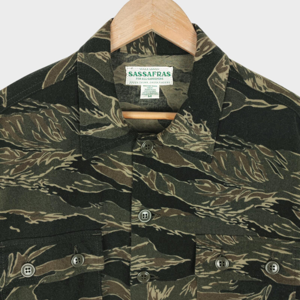 SASSAFRAS Men's Made in Japan Brushed Flannel Camo G.D.U. Military Jacket