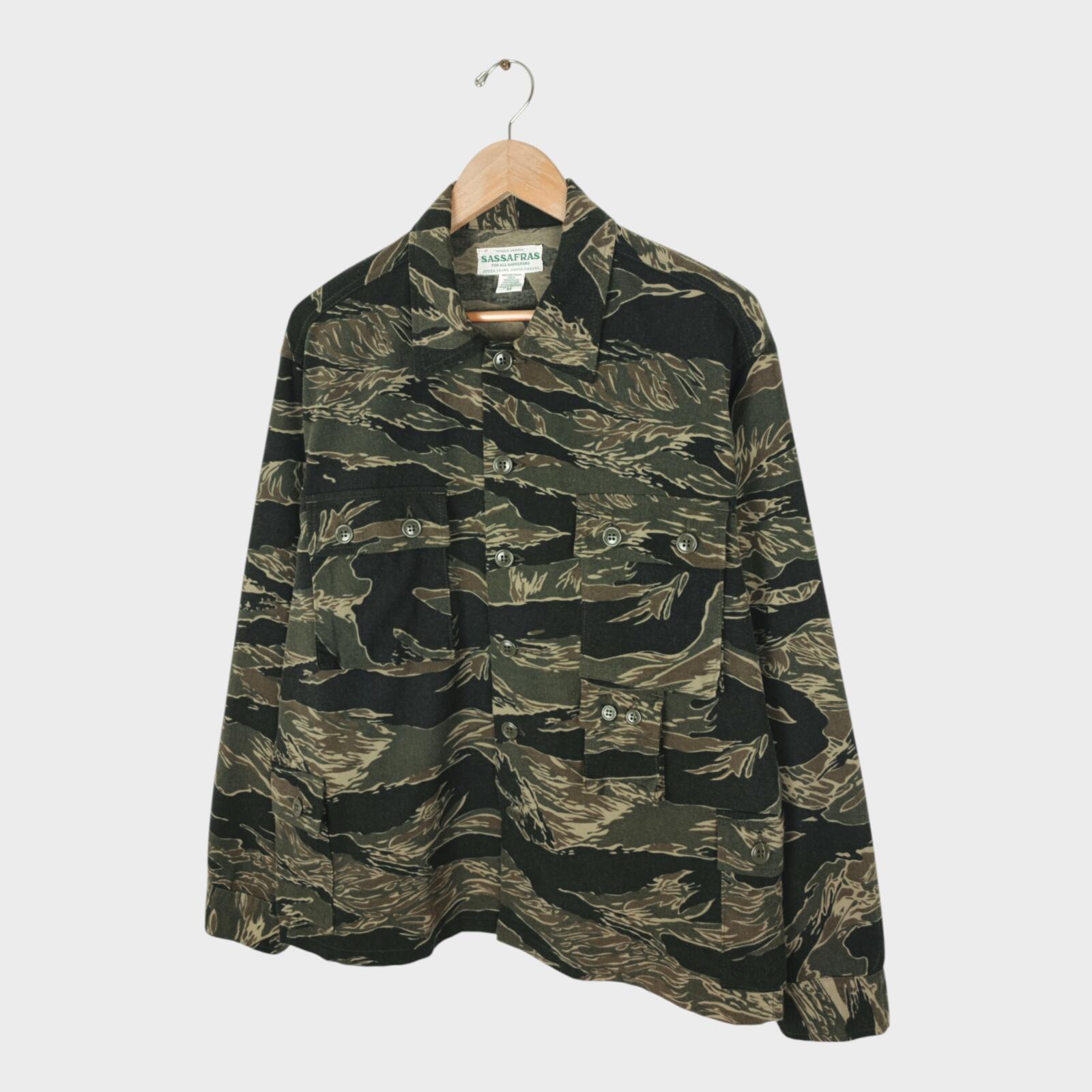 SASSAFRAS Men's Made in Japan Brushed Flannel Camo G.D.U. Military Jacket