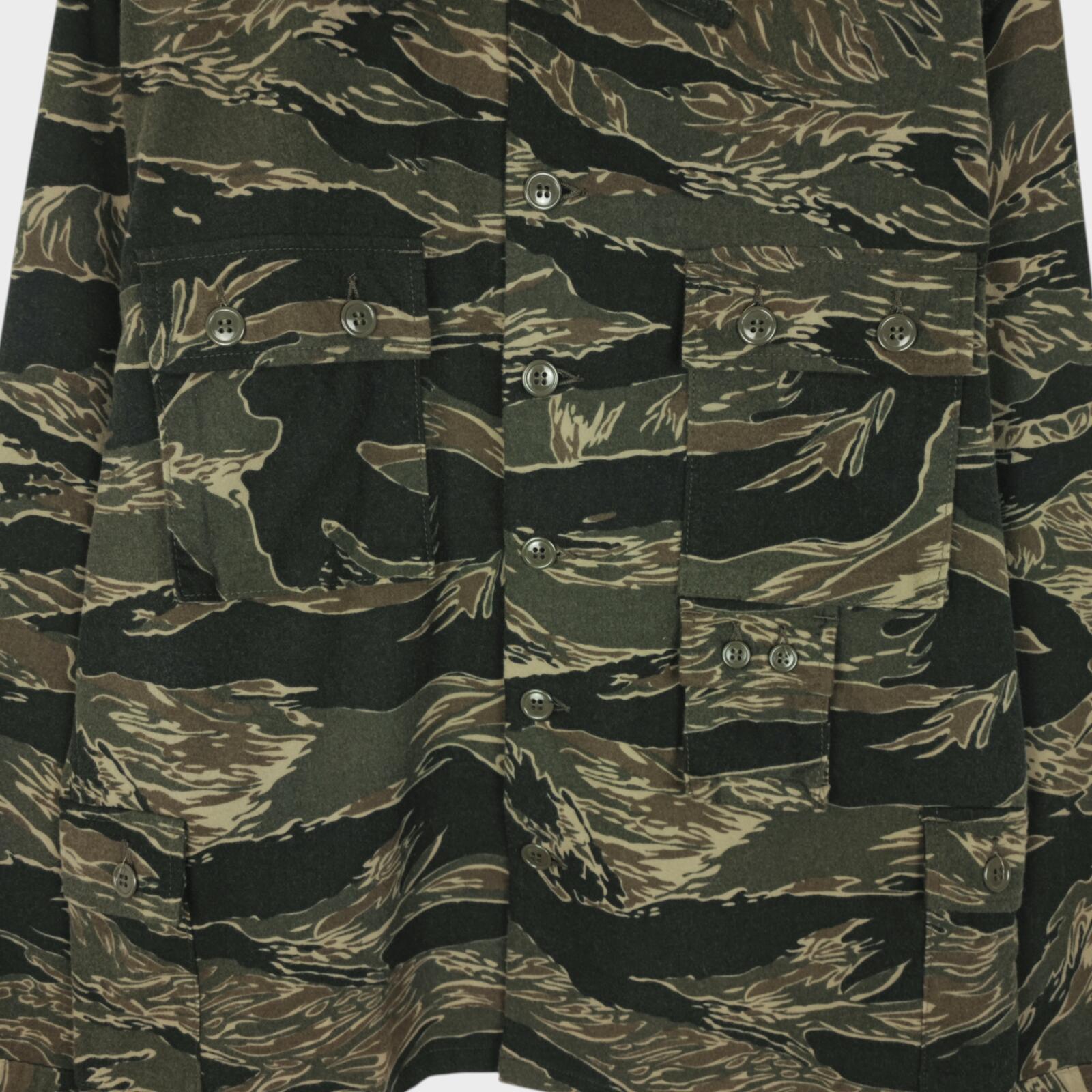 SASSAFRAS Men's Made in Japan Brushed Flannel Camo G.D.U. Military Jacket