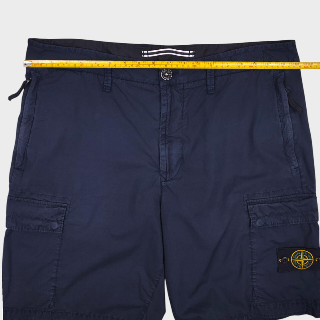 STONE ISLAND Men's Navy Blue Garment Dyed Detachable Badge Cargo Shorts
