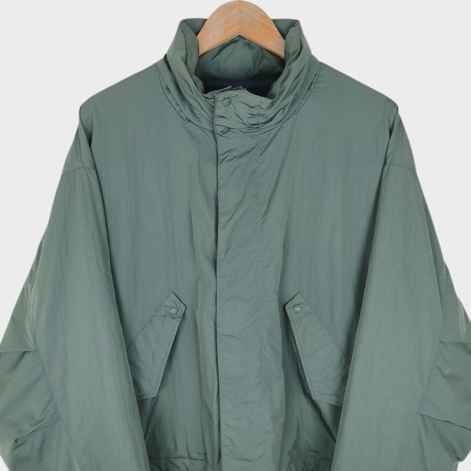 UNIFORM BRIDGE Men's Green Boxy Fit Parka Jacket