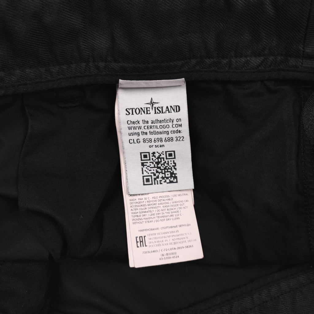 STONE ISLAND Men's Black Garment Dyed Type RE Cargo Shorts