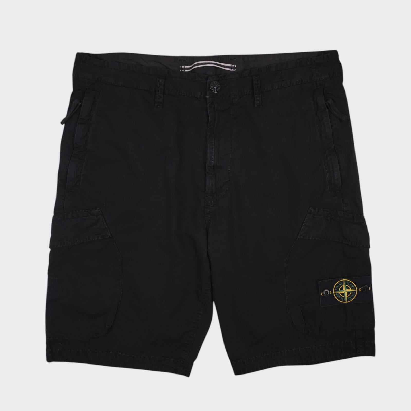 STONE ISLAND Men's Black Garment Dyed Type RE Cargo Shorts