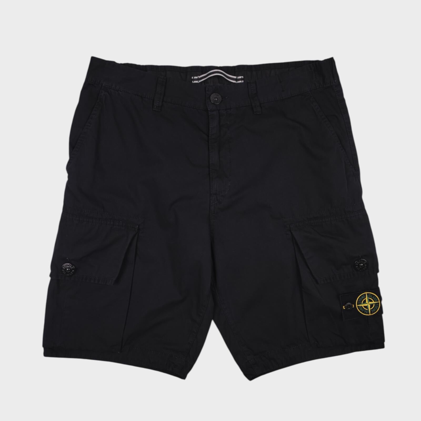 STONE ISLAND Men's Black Garment Dyed Type RE Cargo Shorts