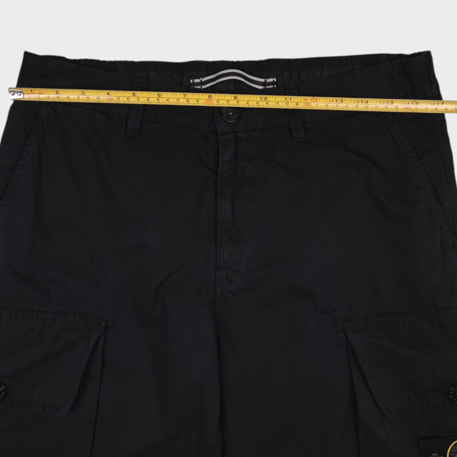 STONE ISLAND Men's Black Garment Dyed Type RE Cargo Shorts