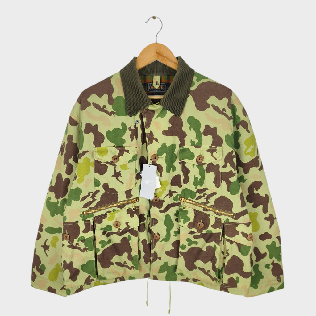 BEAMS PLUS Men's Green Camo Fish Hunting Jacket