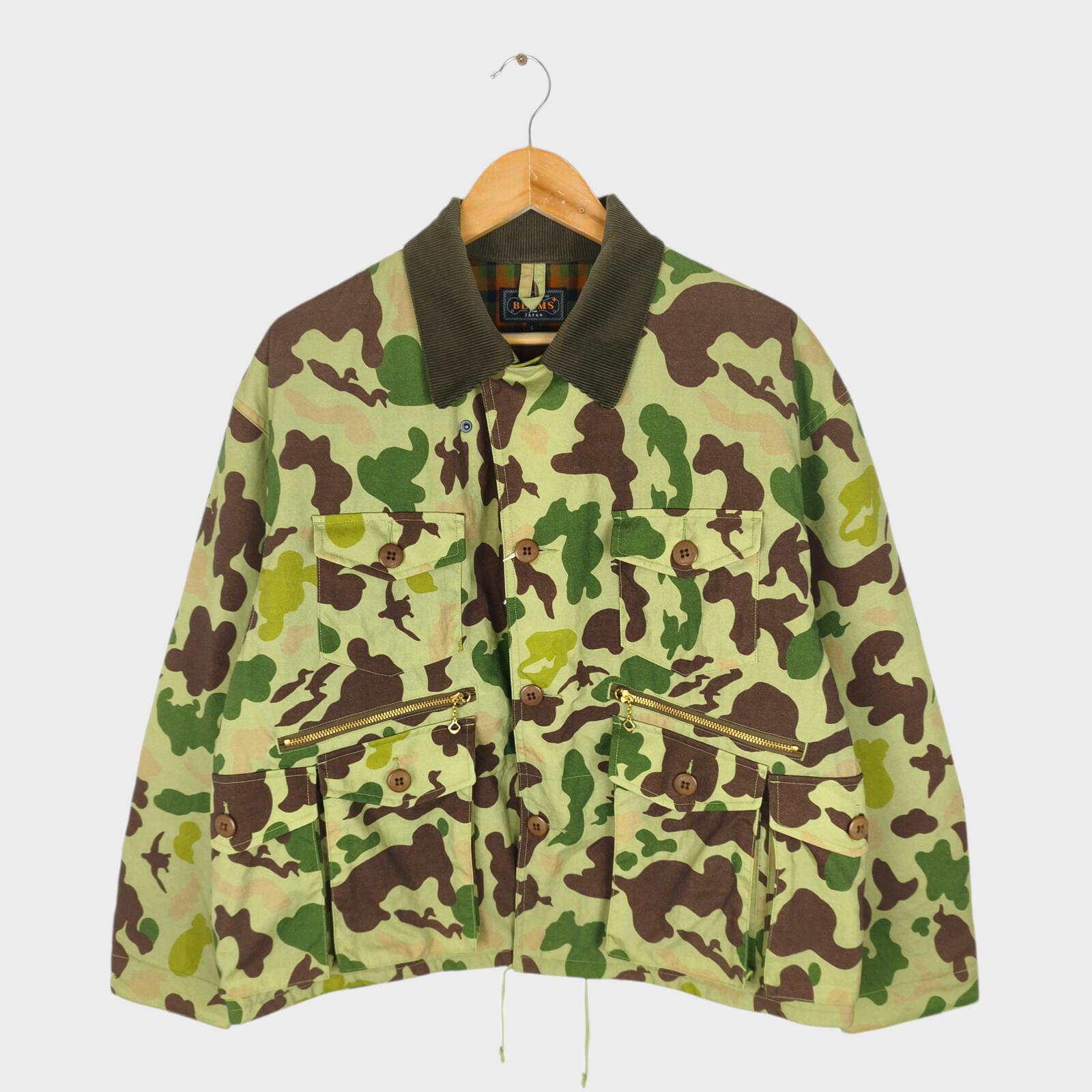 BEAMS PLUS Men's Green Camo Fish Hunting Jacket