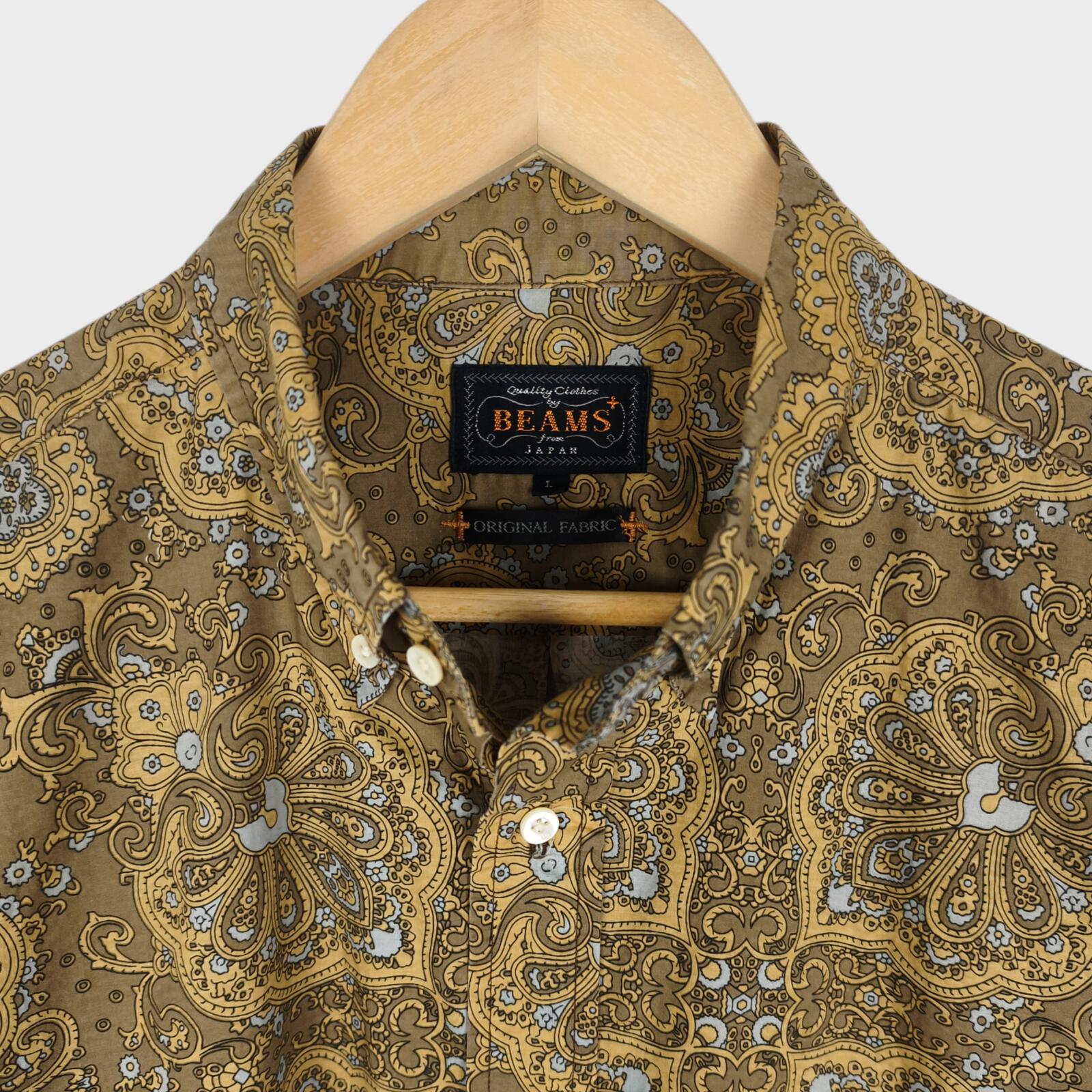 BEAMS PLUS Men's Paisley Print Button Down Collar Vacation Shirt