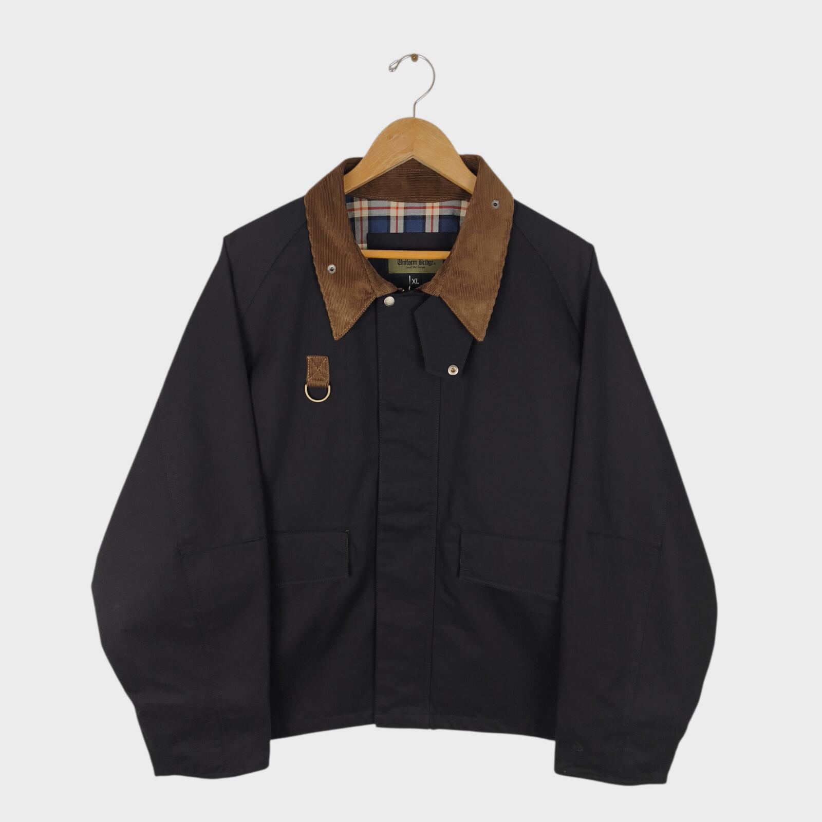 UNIFORM BRIDGE Men's Black Short Hunting Jacket