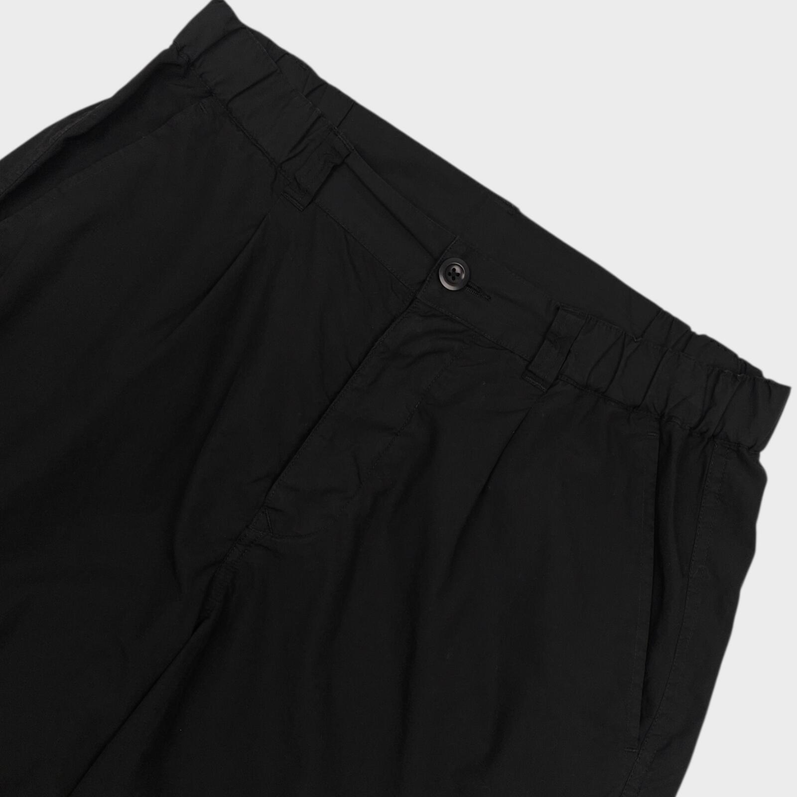 MHL MARGARET HOWELL Men's Black Cotton Poplin Elasticated Pleated Shorts