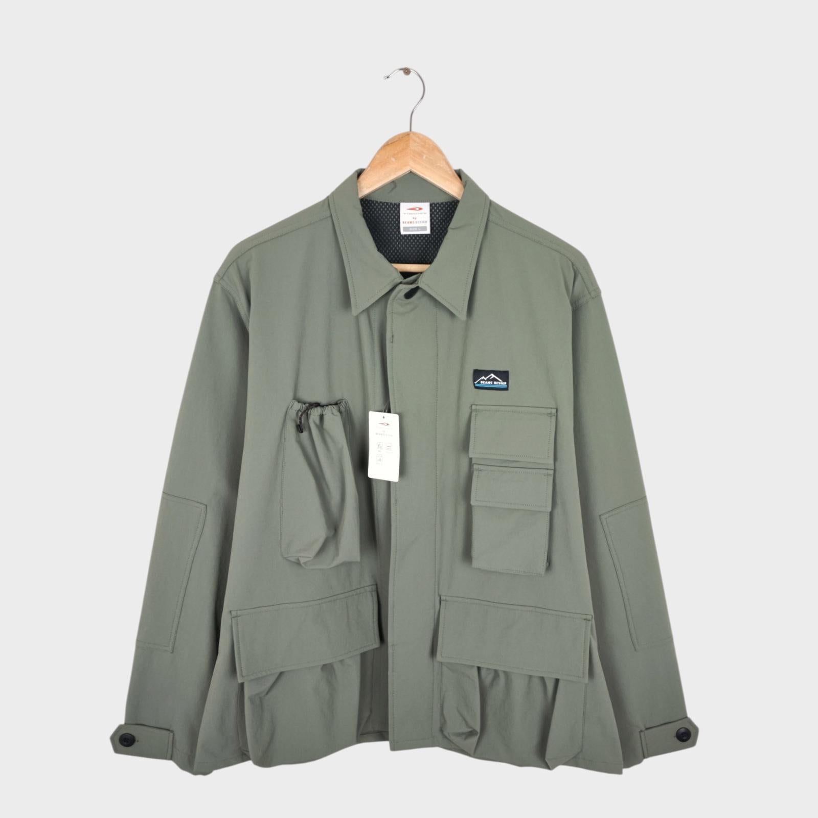 BEAMS x TIGORA Men's Green Water Repellent Utility Jacket