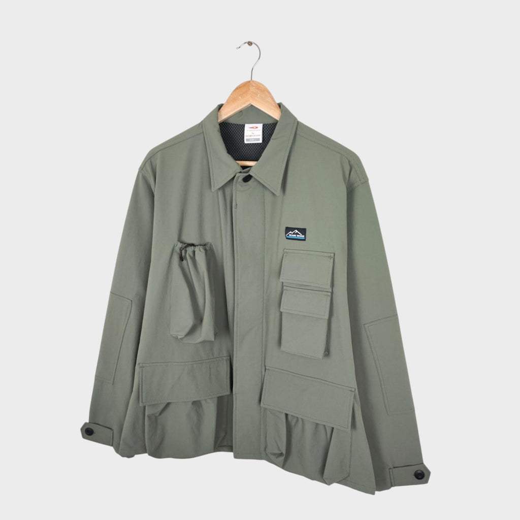 BEAMS x TIGORA Men's Green Water Repellent Utility Jacket