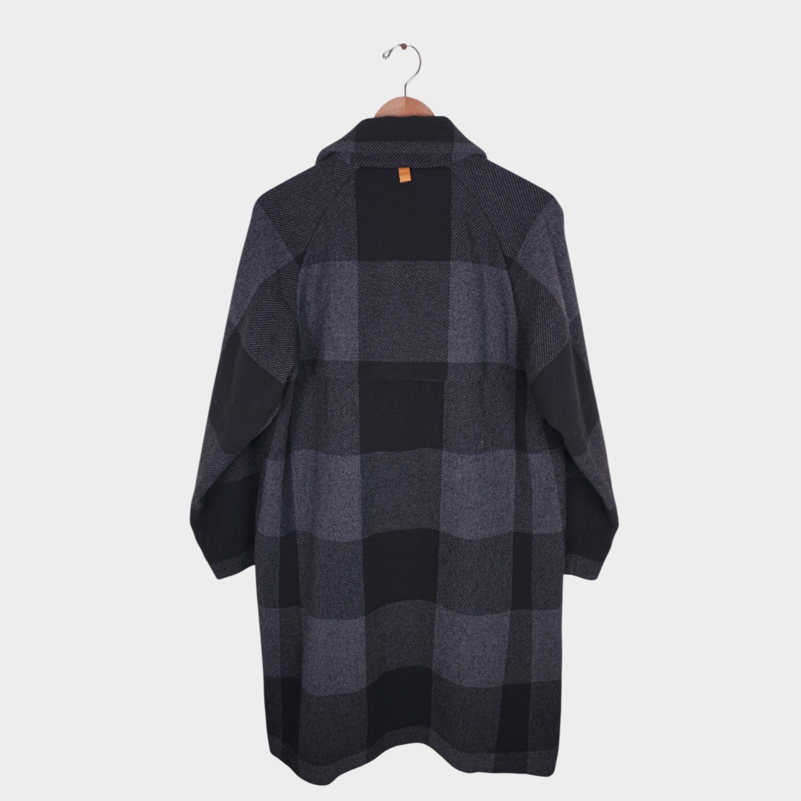 BEAMS LIGHTS Men's Grey Check Heavyweight Knitted Coat