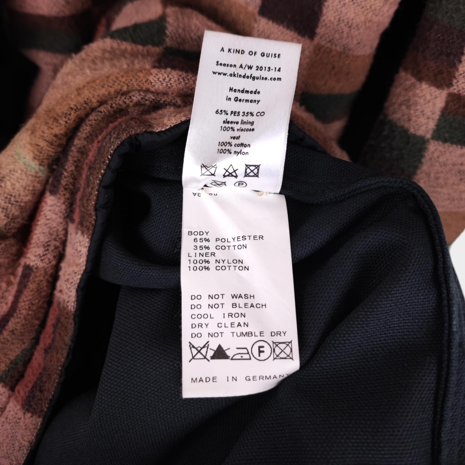 A KIND OF GUISE Men's Made in Germany Canvas Detachable Liner Utility Jacket