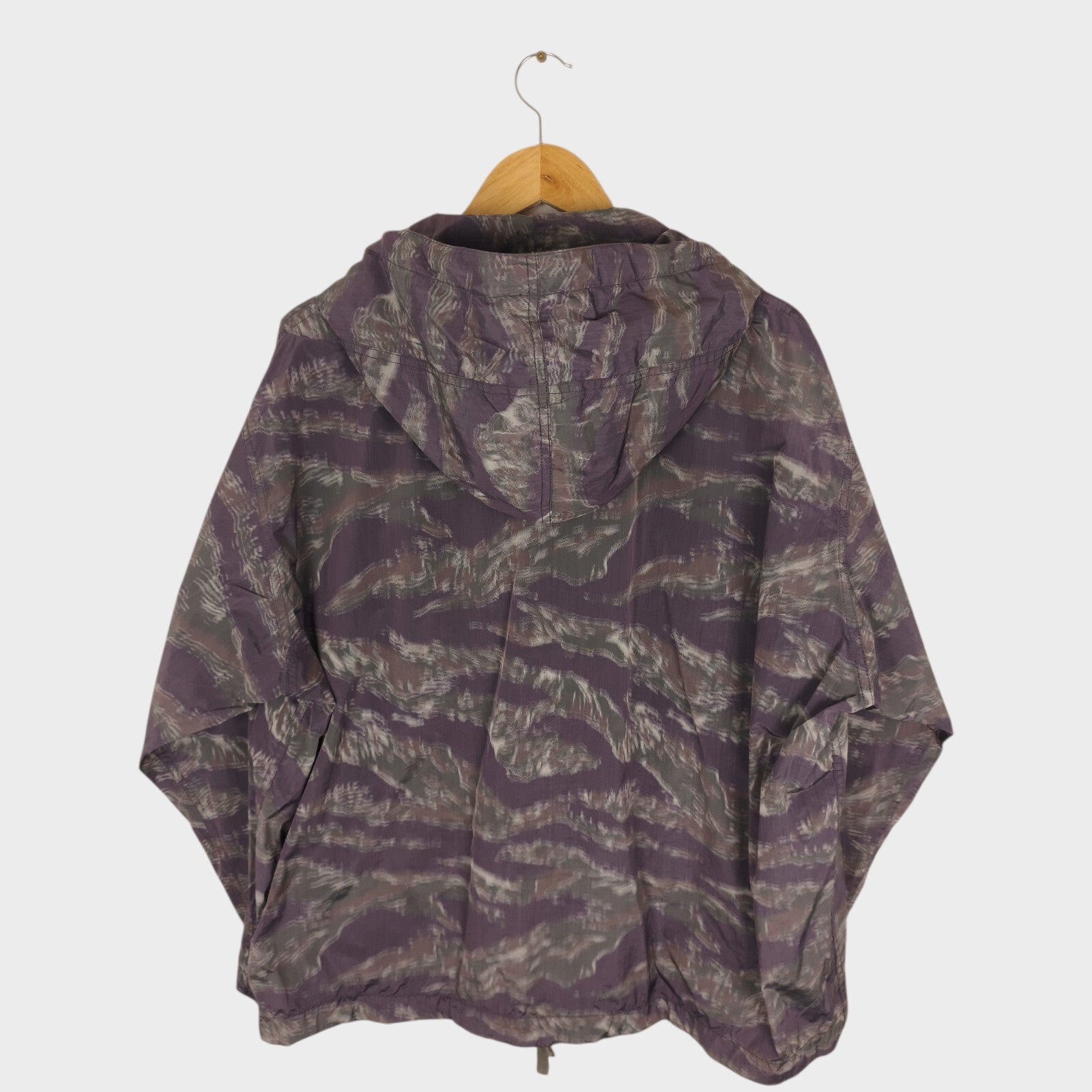 BEAMS PLUS Men's Camo Print Oversized Fit Sports Smock Anorak Parka Jacket