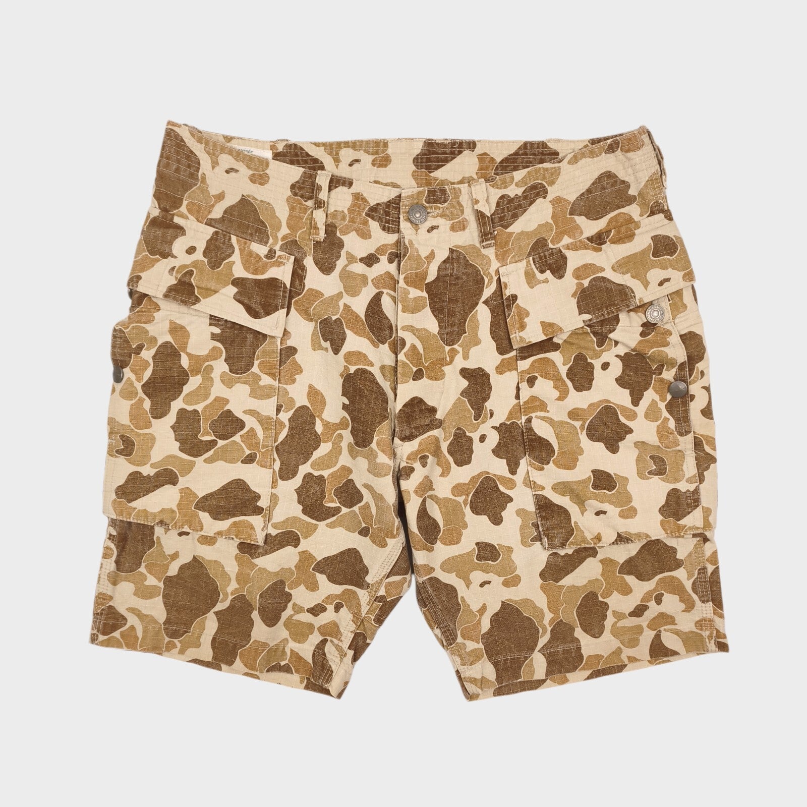 SASSAFRAS Men's Made in Japan Fall Leaf Camo Ripstop Cargo Shorts